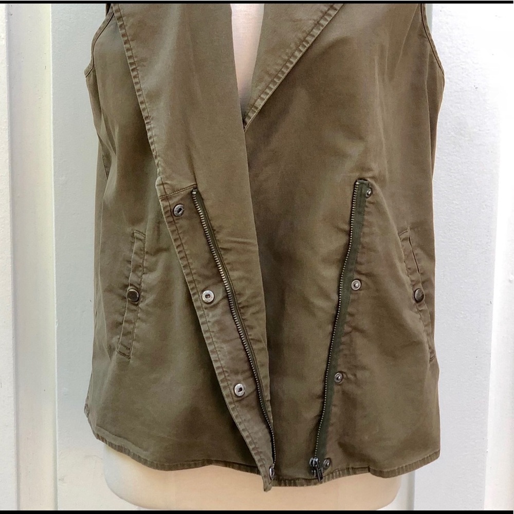C&C Military Olive Canvas Vest - Picture 3 of 7